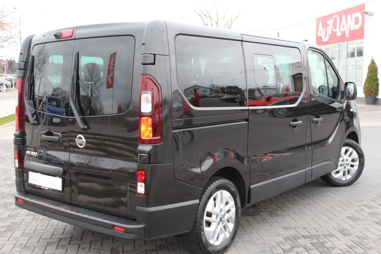 Nissan NV300 1.6 dCi 8-Sitzer Navi...  Image 4