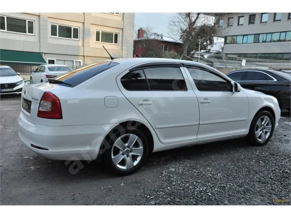 Skoda Octavia 1.4 TSI Ambiente Image 5